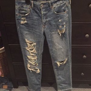 Size 8 American Eagle Tomgirl Jeans